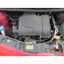 Toyota Aygo 1.0 12V Vvt-i 5DRS 2007 Rood