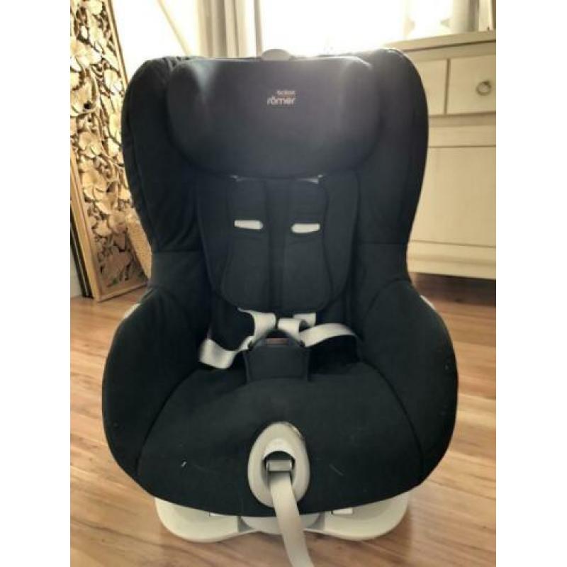 Britax Römer King II AST black