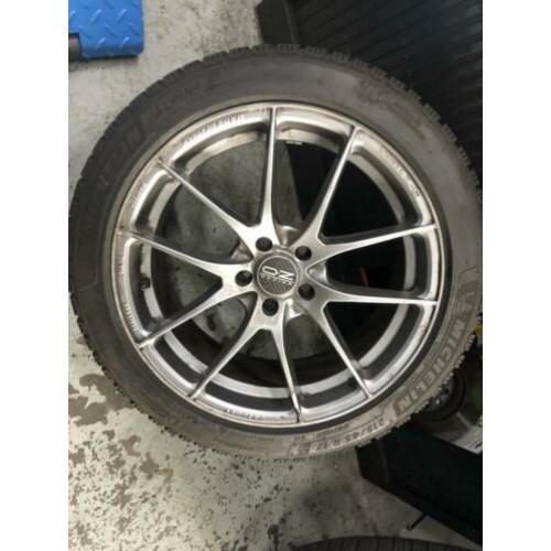 Originele Oz Racing Leggera Velgen Michelin Alp6 Nieuwstaat!