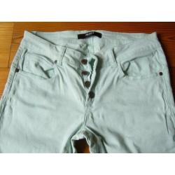 Broek van Object Mt 29