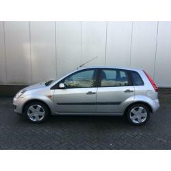 Ford Fiesta 1.4-16V Futura 5 deurs Airco Apk Elek pakket