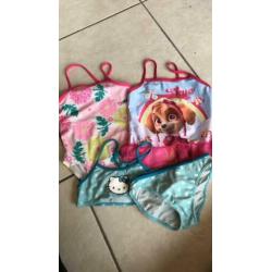 Badpak bikini maat 98/104