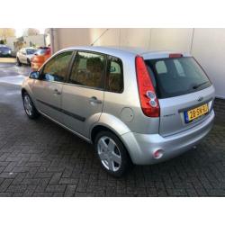Ford Fiesta 1.4-16V Futura 5 deurs Airco Apk Elek pakket
