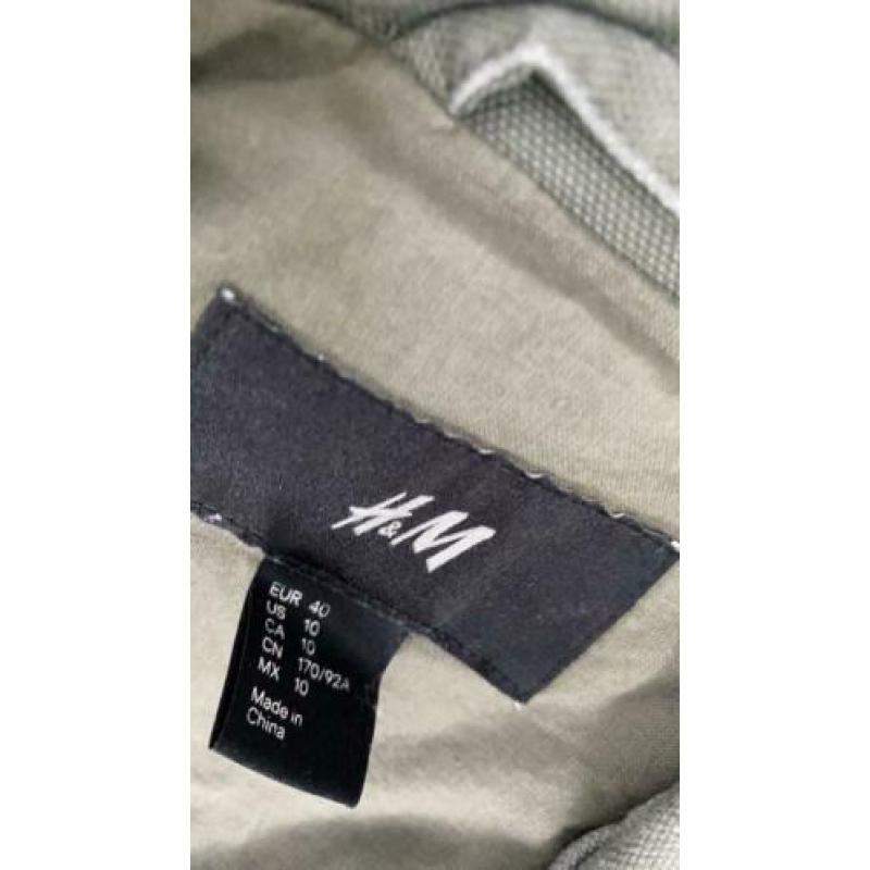 H&M zomerjas dames maat 40 bijna gratis