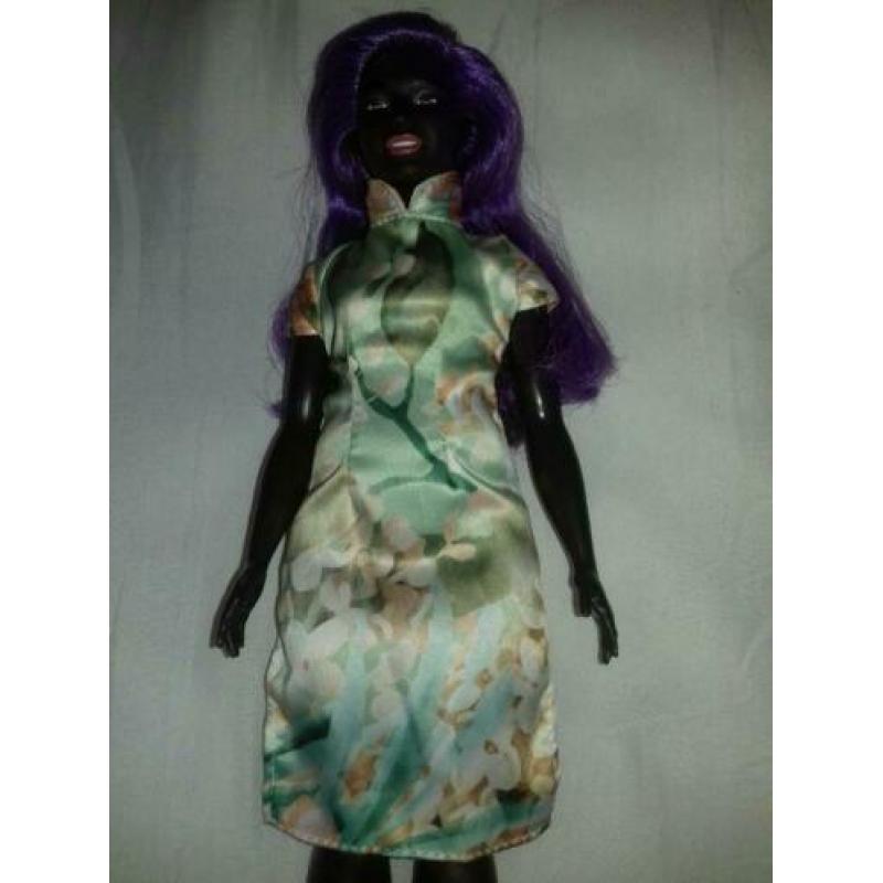 Barbie fashionistas curvy jurkjes.