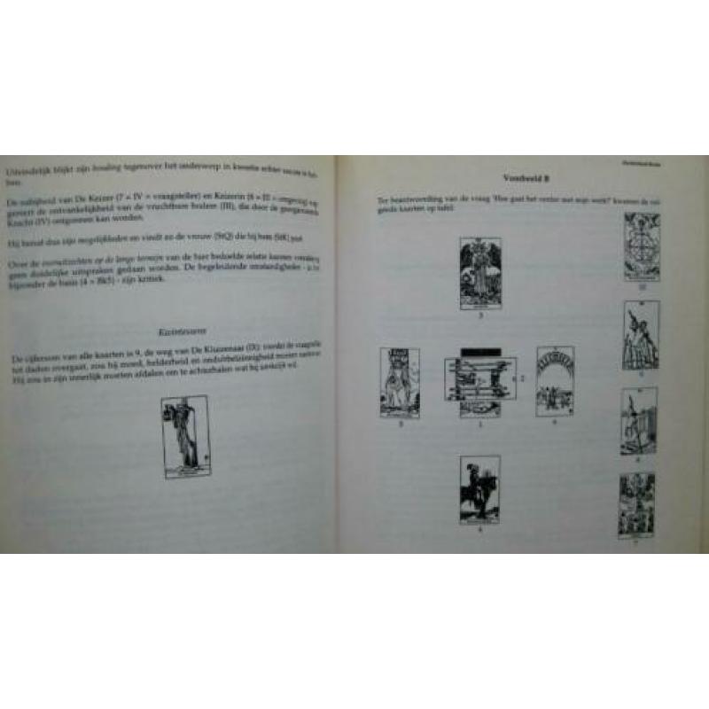 Hajo Banzhaf: Tarot duidingen
