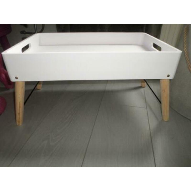 Mooie Gusta bedtafel / tray / dienblad in mdf
