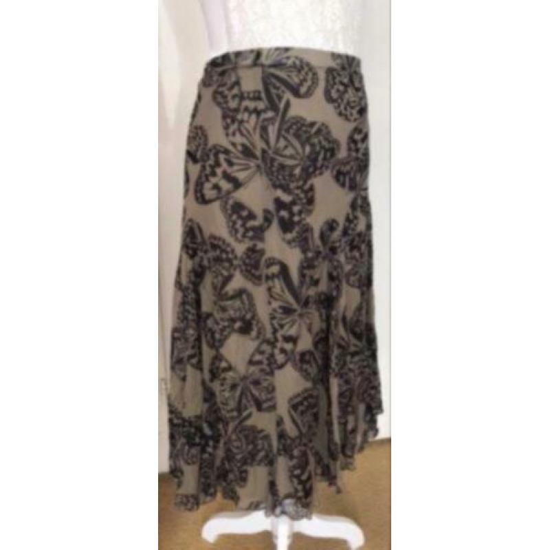 Tendenza rok maat 40
