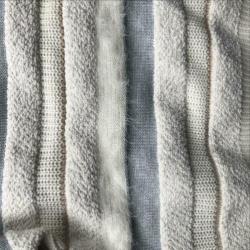 Beige GAP trui meisjes 10yrs