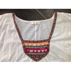 KoalaBay Ibiza-style top