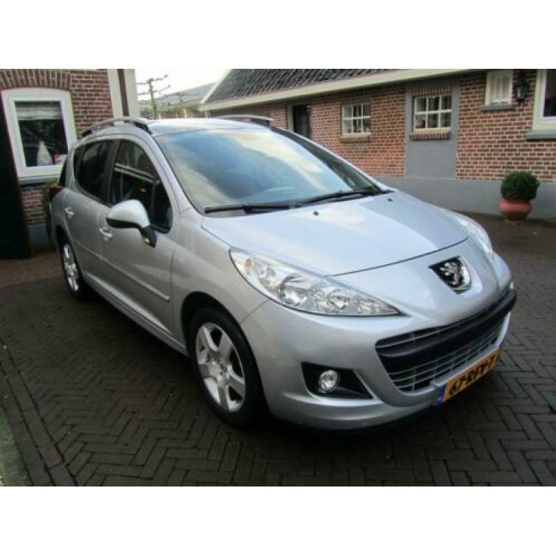 Peugeot 207 SW 1.6 VTi Allure, Panoramadak, Trekhaak, Lichtm