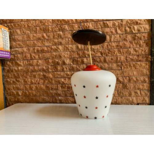 Vintage Jaren 60 hanglamp melkglas met sterretjes hoog 18 cm