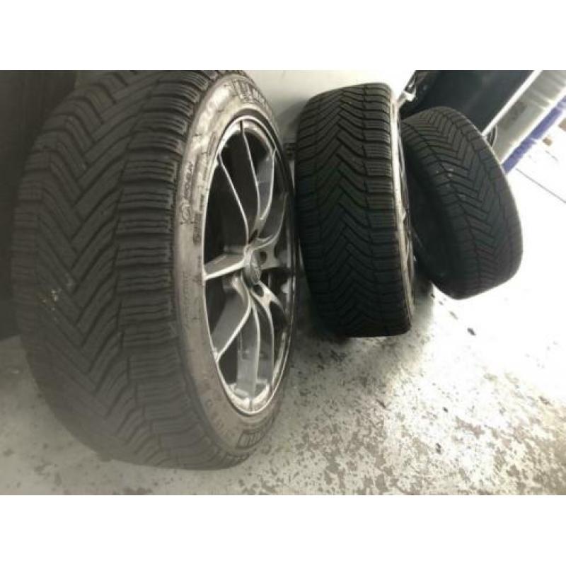 Originele Oz Racing Leggera Velgen Michelin Alp6 Nieuwstaat!