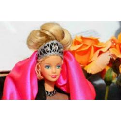Barbie Happy Holidays 1998 Special Edition