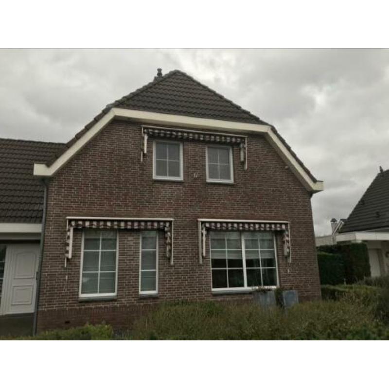 Markiezen rood met wit