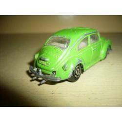 Mie18> oude majorette volkswagen 1302