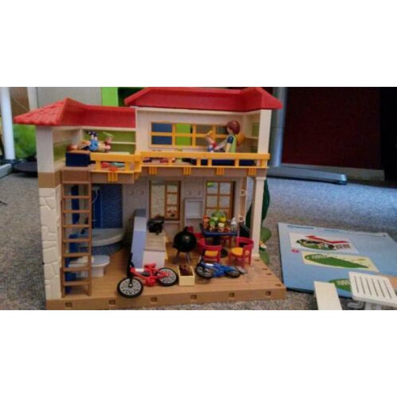Vakantiehuis playmobil 4857