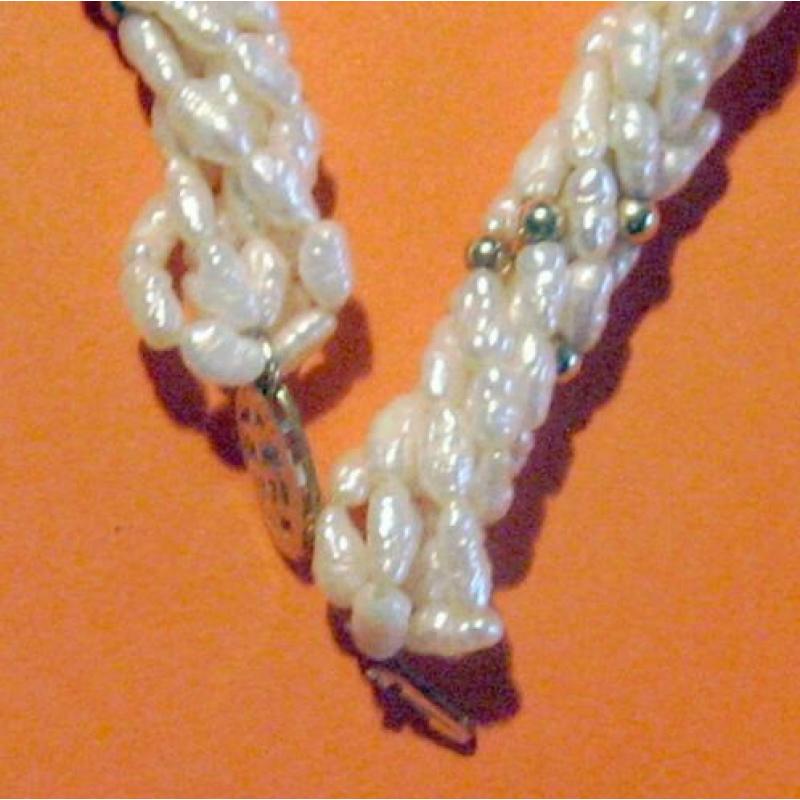 Collier van edelsteen