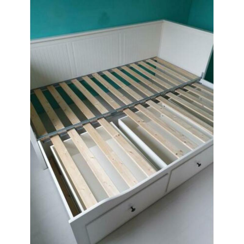 Ikea Hemnes bed