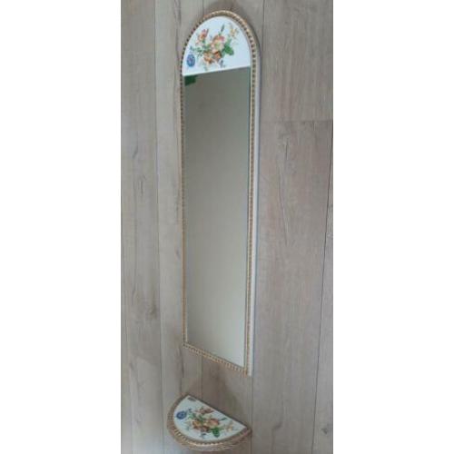 Regency brocante spiegel en console keramiek bladgoud