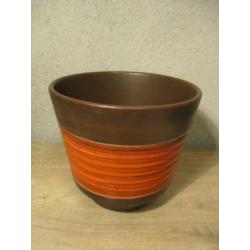 Vintage retro bloempot oranje bruin