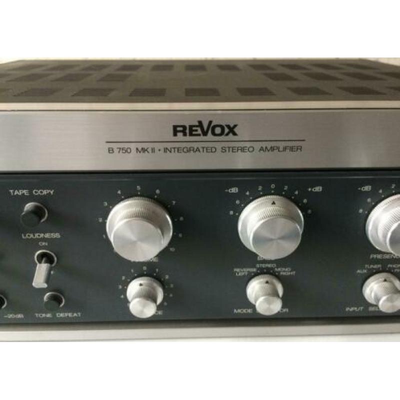 REVOX B 750 MK II Integrated Stereo AMPLIFIER