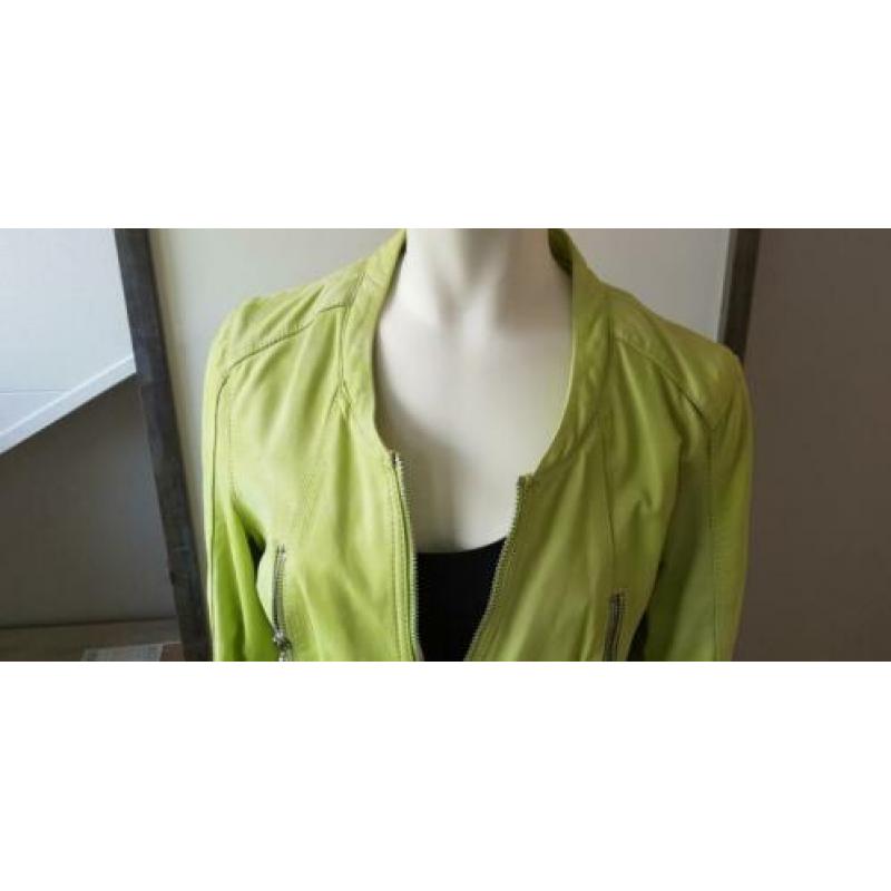 Nieuw leren jasje mt 38(L) merk Ginger,appeltjes groen????