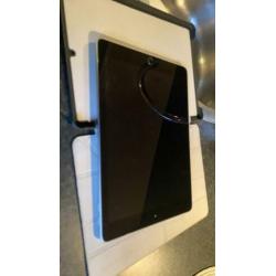 Apple ipad 2018 128gb pas 5 maanden oud!!