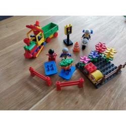 Div duplo, trein, dieren, blokken, motor