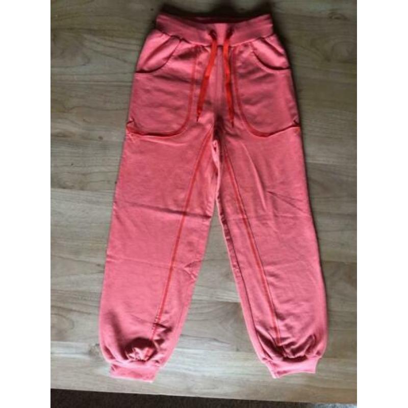 Toffe baggy broek van Moonkids (maat 128)