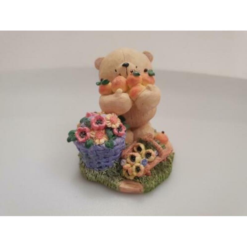 Forever Friends beeldje beer bloemen appels cadeautip