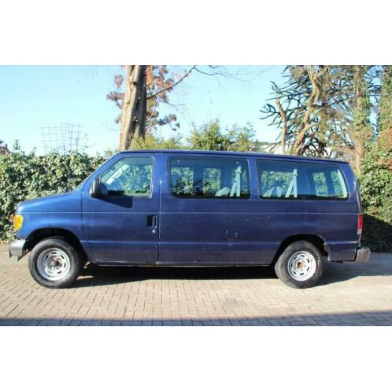 Ford USA Econoline 4.6 V8 150 E XL / BENZINE / BJ 2005 /