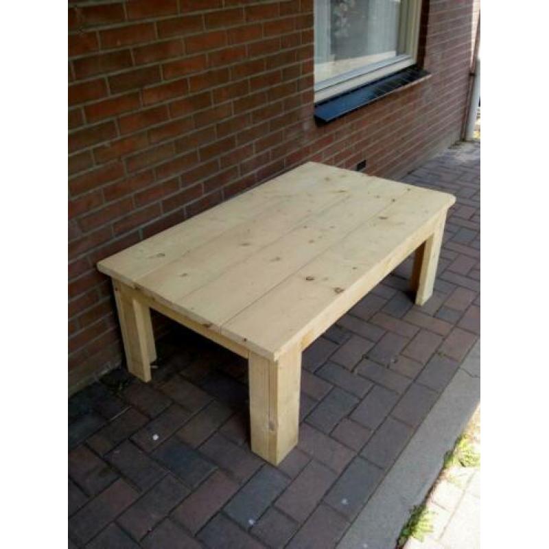 Steigerhouten tuinmeubelen.