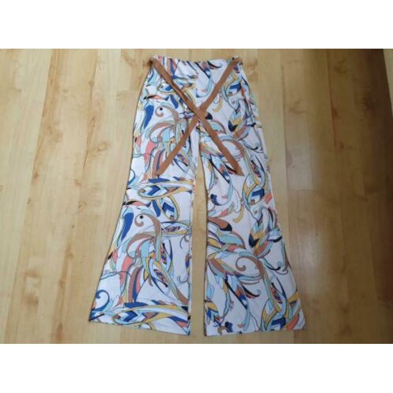Marciano Guess zomerbroek, maat S.