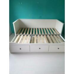 Ikea Hemnes bed