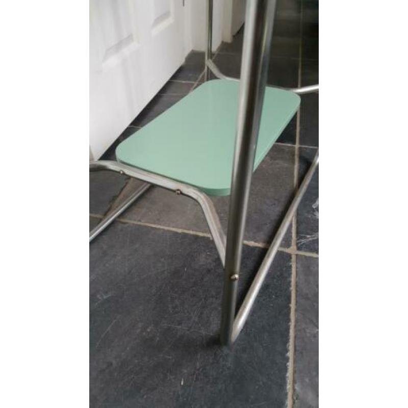 Leuk vintage bauhaus stijl retro Bijzettafeltje/plantentafel