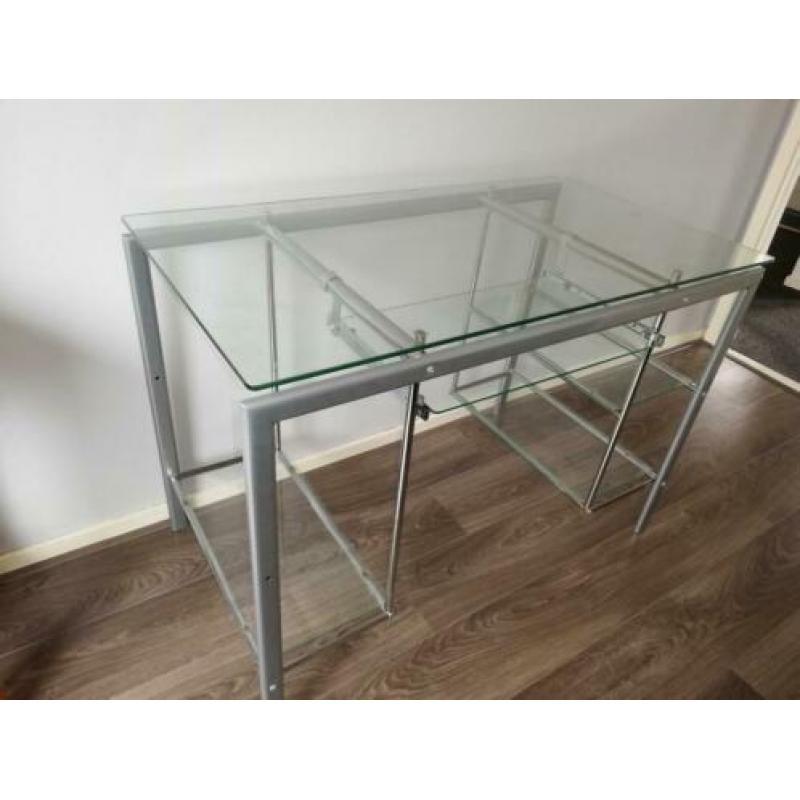 glazen computer bureau desk
