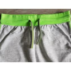 NIEUW BENETTON Grijs groen rokje, mt 140