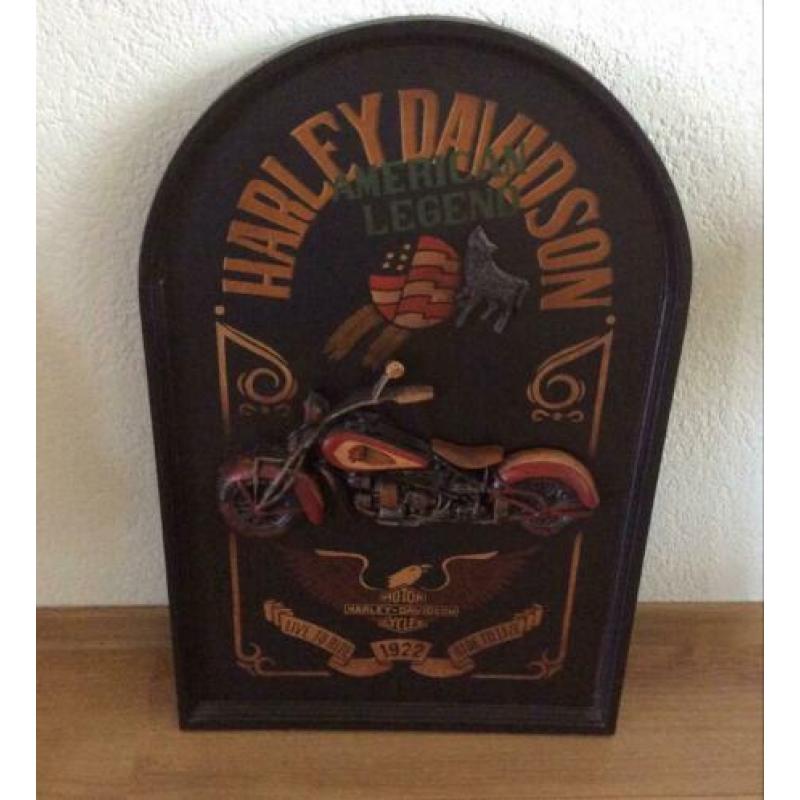 Leuk al wat ouder pubbord van Harley davidson