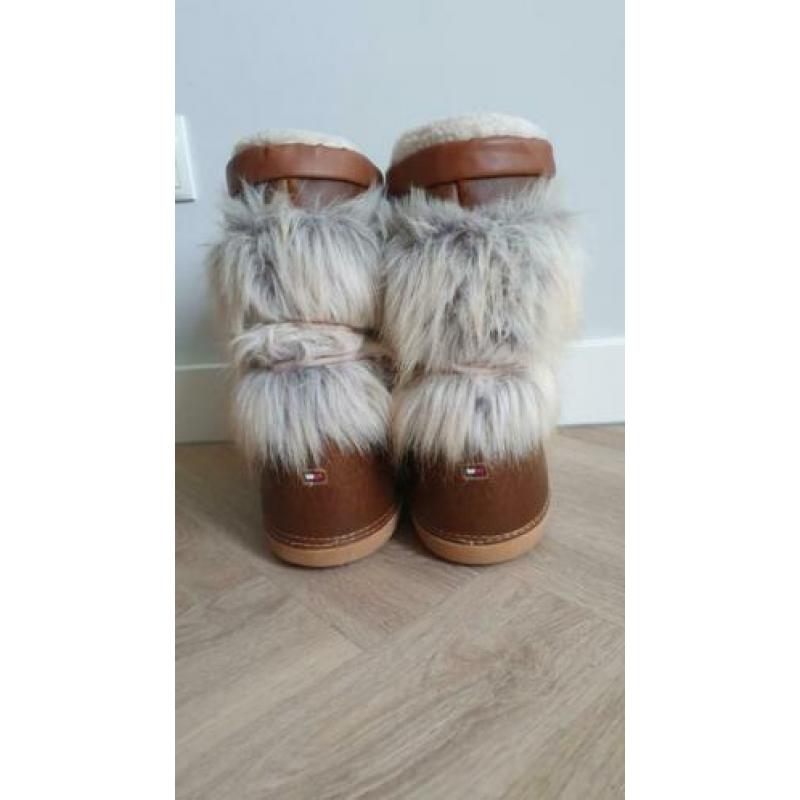 Snowboots Tommy Hilfiger maat 38-40