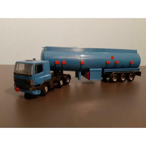 Tekno Daf 85 tank oplegger