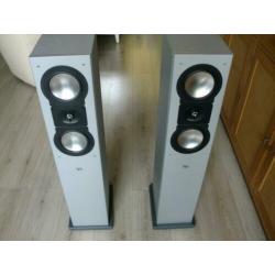 Elac FS 108.2 top luidsprekers nieuwstaat beluisteren kan!