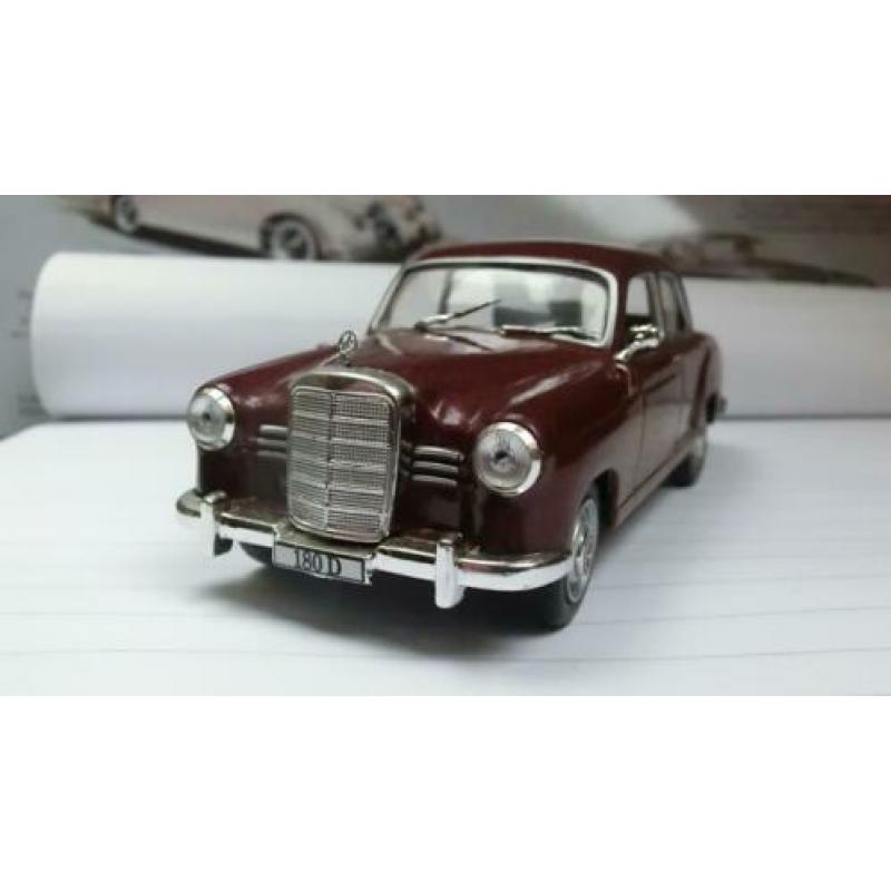Altaya Mercedes 180 (bolhoed) 1:43