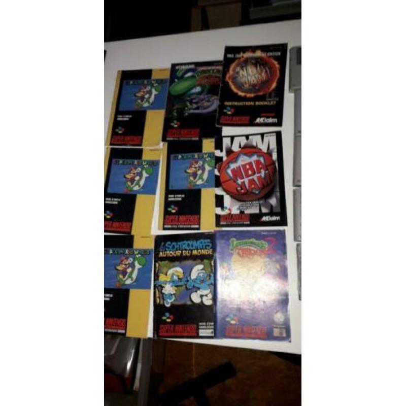 SNES handleidingen mini posters en Nintendo points