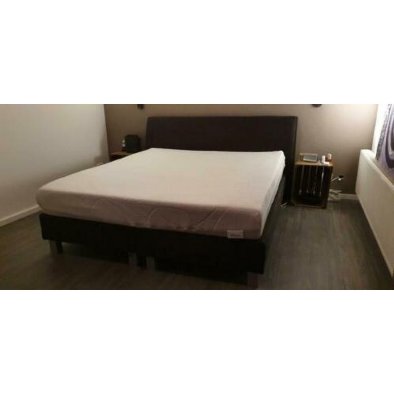 Twee persoonsbed met Topcare Matras