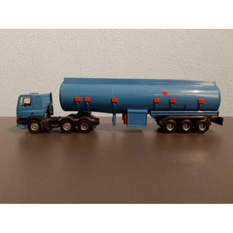 Tekno Daf 85 tank oplegger