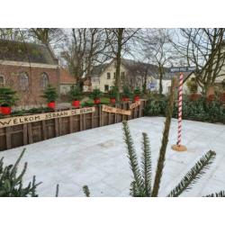 Te koop Schaatsbaan 150m2 inclussief schaatsen
