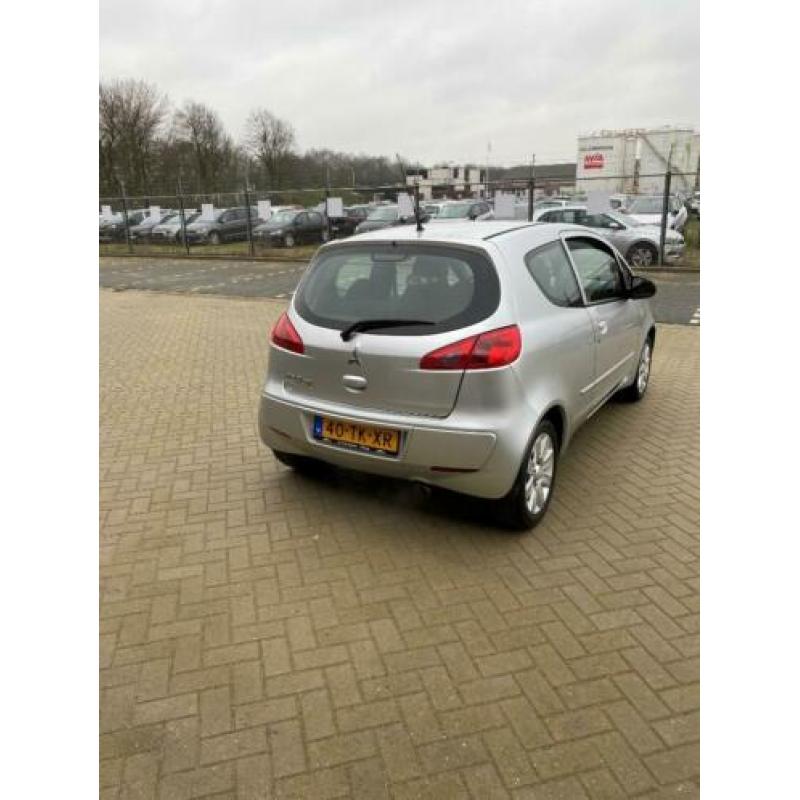 Mitsubishi Colt 1.3 Mivec CZ3 2006 Grijs Airco/APK/NAP