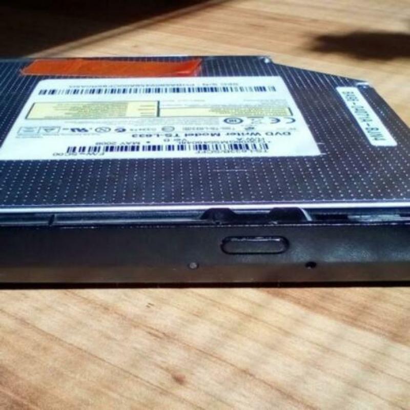 Te koop;DWD Writer Toshiba,Samsung Model TS-L633 voor Laptop