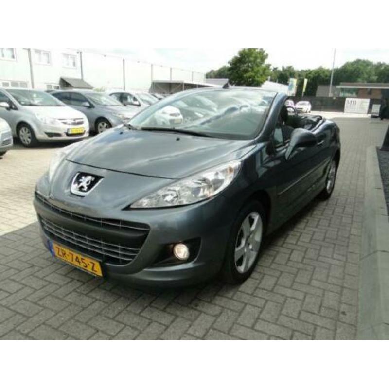 Peugeot 207 CC 1.6 VTi Airco boekjes winterbanden